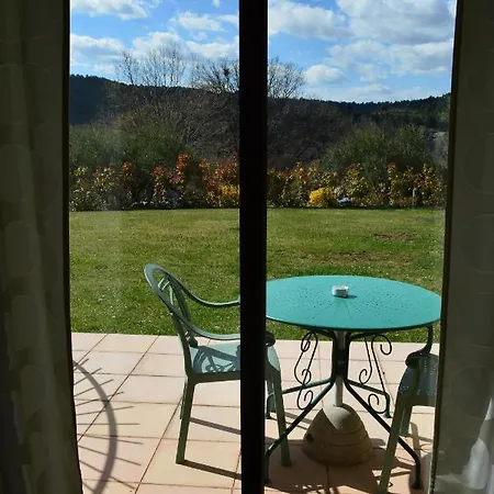 Otel Le Colombier 3*